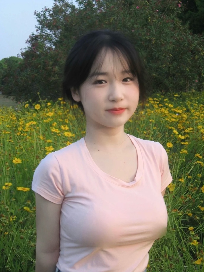 意思（中国）IOS安卓版手机APPV不朽情缘挽起裙子迈开腿坐上去c什么(图1)